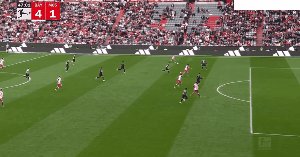 1709998889472023114.gif bay m05 8.gif