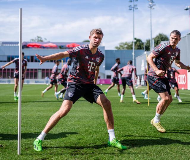 开云体育官方下载-【前瞻】拜仁中场隐患面临大考，纳帅欲阻止莱万拿球